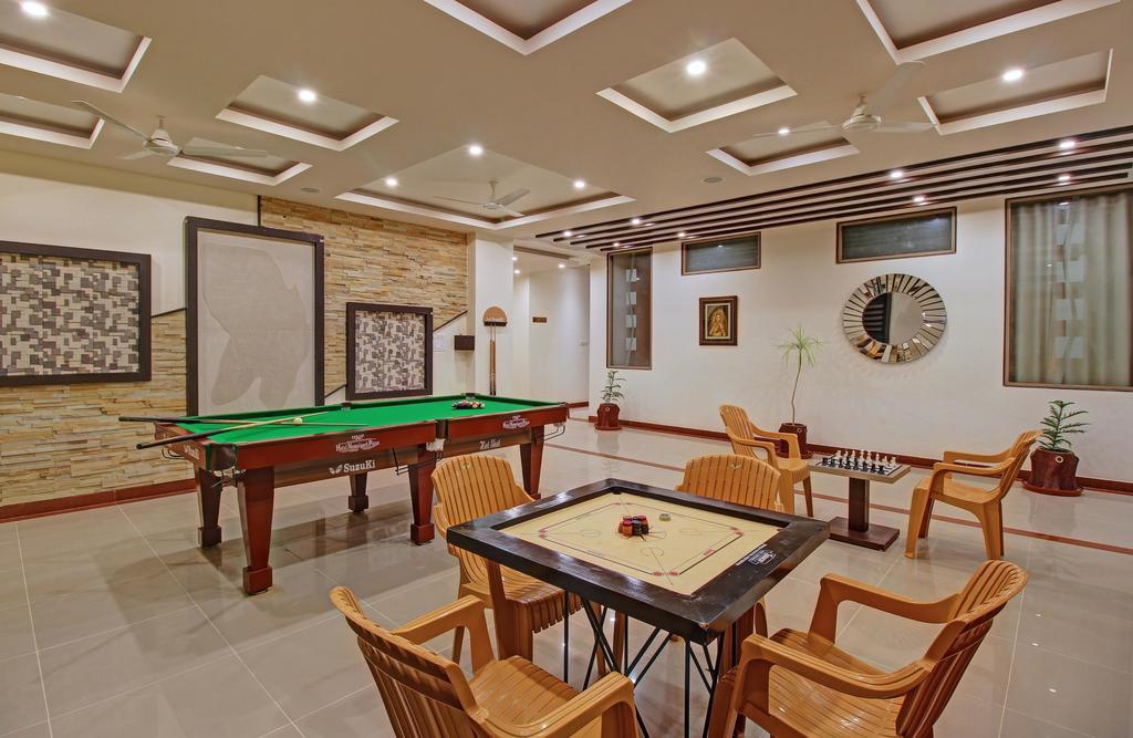 Hotel Nawalgarh Plaza Buitenkant foto